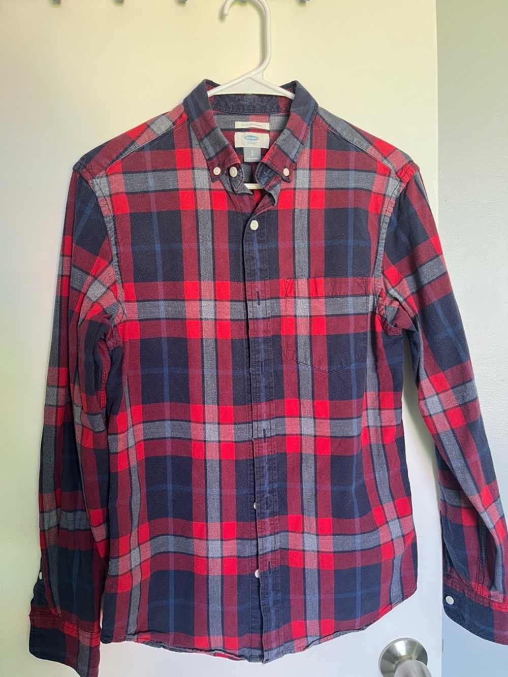Old Navy Red and Navy Plaid Button-Down Shirt - 100% cotton